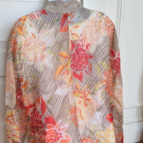 Chico’s sheer silk open weaved ribbon trim top Chicos size 3 or large - Picture 9 of 16
